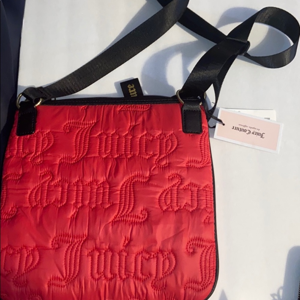 Juicy Couture wallet and large quilted crossbody - Picture 7 of 7